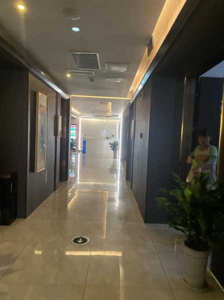 上个月去了南京推拿会所,这家服务您来了就不想走