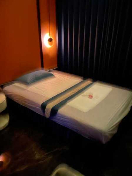 前天去盐城洗浴会所店,推荐您看看专业spa