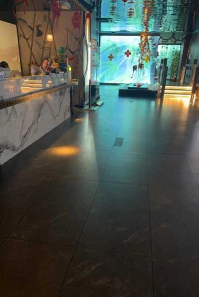 去了盐城解压会所店,环境好服务热情