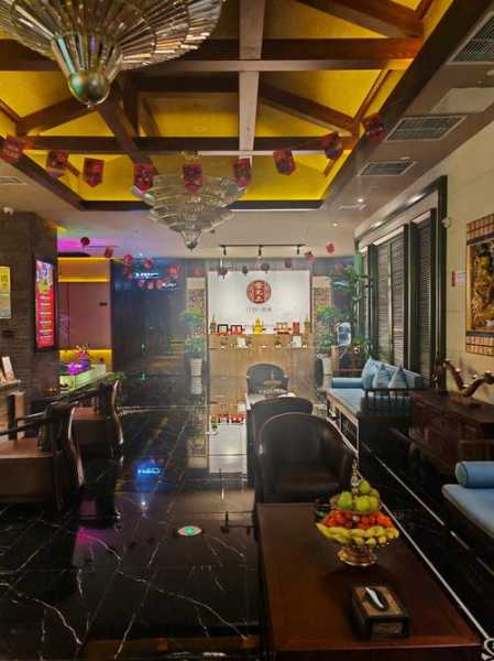 前天去贵阳足浴会所,这家店的风格,真让人眼前一亮