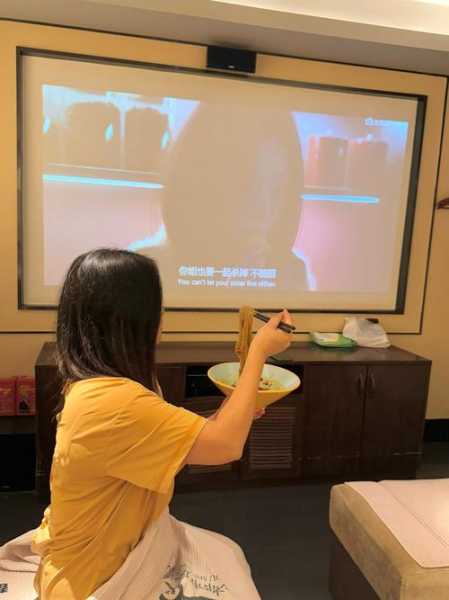 去了长沙解压会馆,经常和朋友一起去