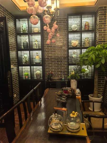 前天去成都解压会所店,开启梦幻生活的旅程