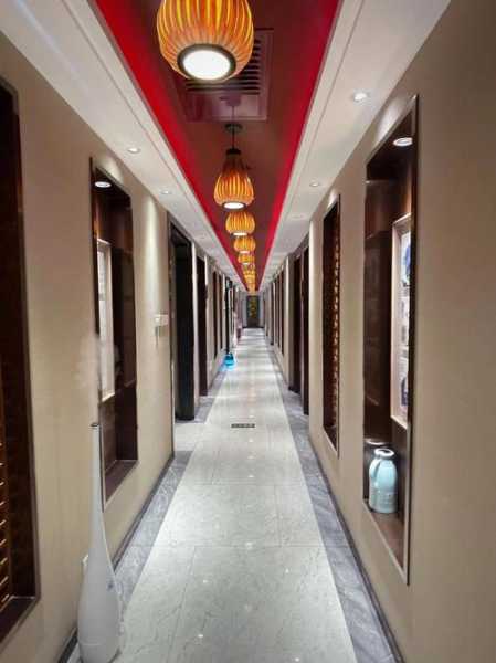 去了兰州足疗会所店,感受帝王般的享受