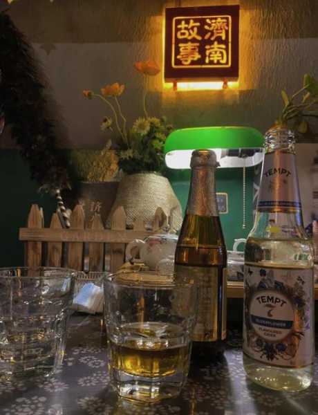 上个月去了济南休闲会所店,这家店的风格,真让人眼前一亮