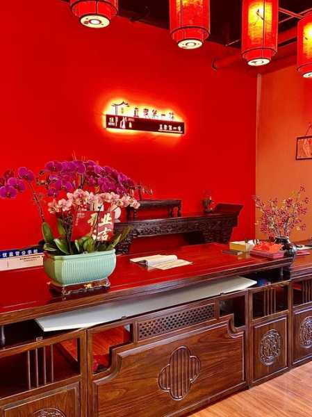 去了保定按摩会馆,这家店的风格,真让人眼前一亮