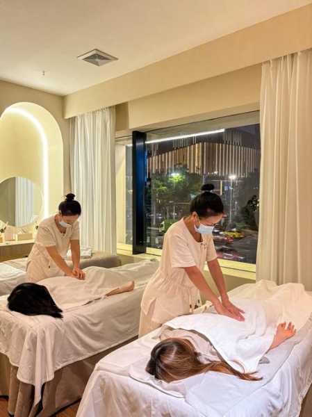 上个月去了广州解压会所店,开启健康养生的好旅程