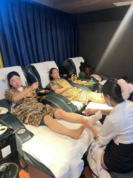 上个月去了南京足疗会所店,舒适的spa体验让您享受慢生活